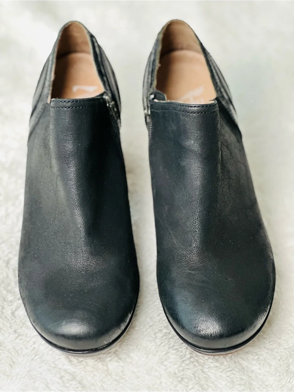 Dansko Marcia Leather Heeled Ankle Booties in Black Size 40 or 9.5-10